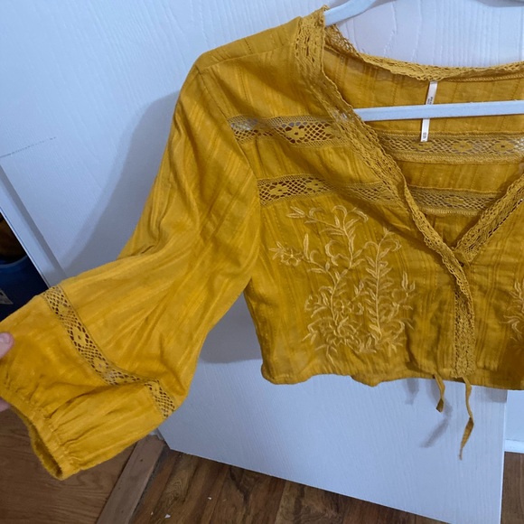 Free People Cropped Blouse - Picture 2 of 4
